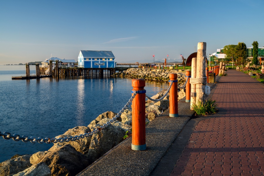 The Waterfront walkway along the ocean in Sidney, BC.